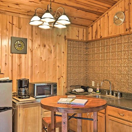 The Boat House Creekside Getaway In Hot Springs! Apartment Luaran gambar